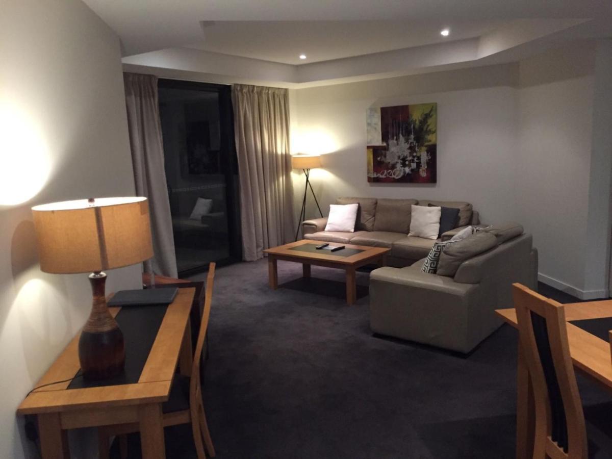 Grand Mercure Allegra Hervey Bay Esterno foto Living room of a two-bedroom apartment