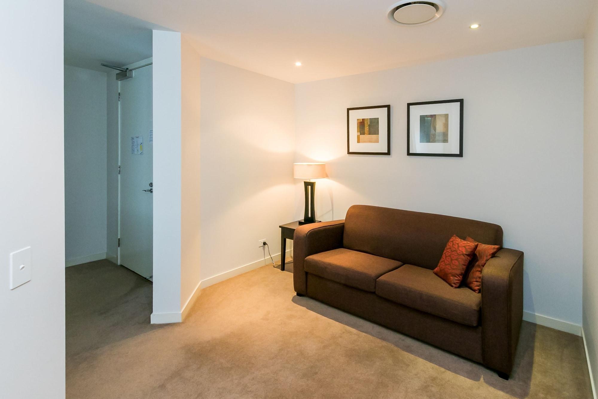 Grand Mercure Allegra Hervey Bay Esterno foto A typical apartment at the University of Western Australia